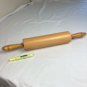 Vintage 22” Thorpe Rolling Pin Maple Wood Large